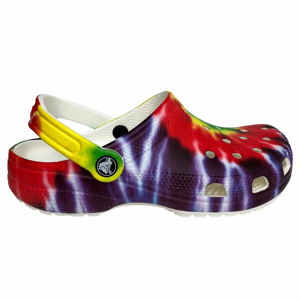 Crocs Classic Women’s Tie Dye Clogs Size 6/Mens 4 Multicolor Water Friendly - Picture 10 of 13